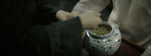终于有国产恐怖片,吓得我浑身发抖!